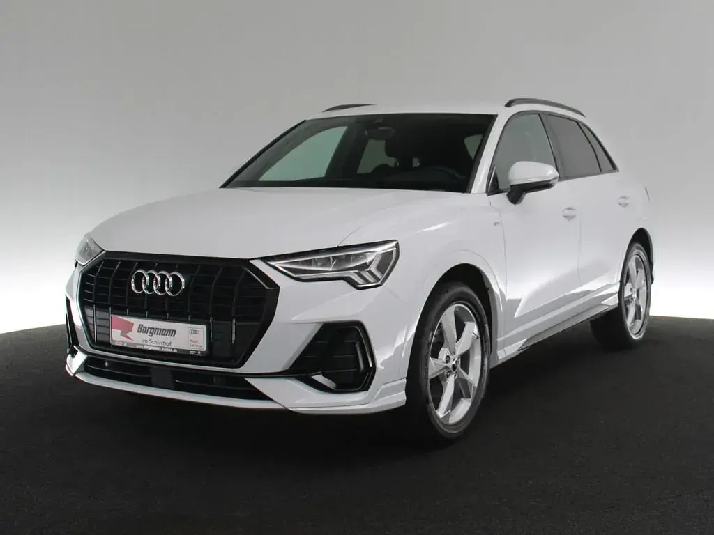 Gebraucht Audi Q3 S-Line 150 PS (110 kW) 2023 Gletscherweiß metallic (metallic) SUV