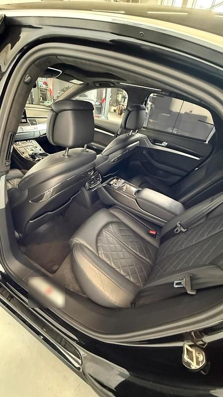 Gebraucht Audi S8 Design 550 PS (404 kW) 2014 Schwarz Limousine