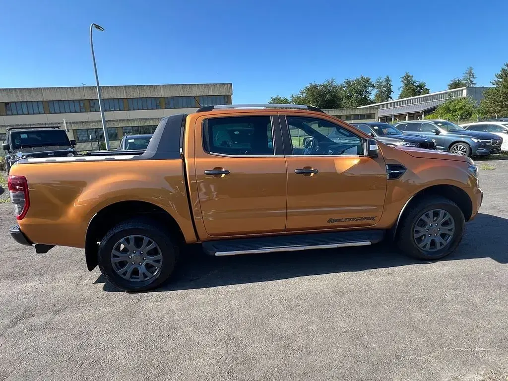 Gebraucht Ford Ranger Wildtrack 212 PS (155 kW) 2020 Orange Pickup