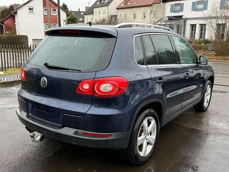 Gebraucht VW Tiguan Team 140 PS (102 kW) 2010 Blau SUV