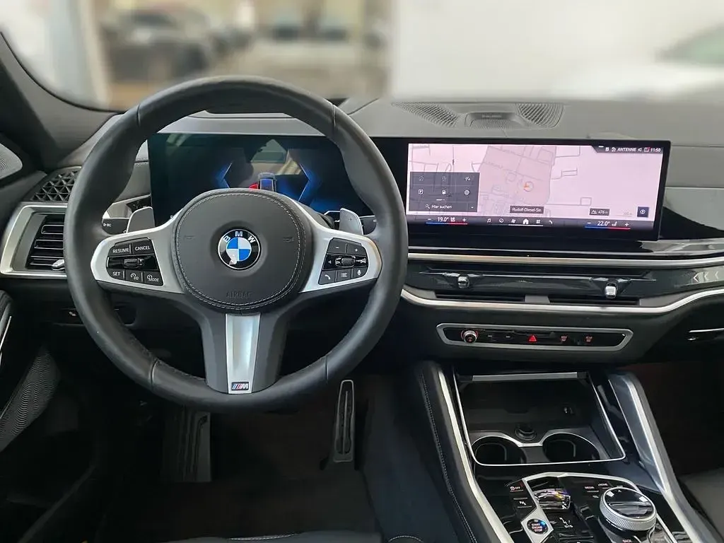 Gebraucht BMW X6 M Sport 352 PS (258 kW) 2025 Grau SUV
