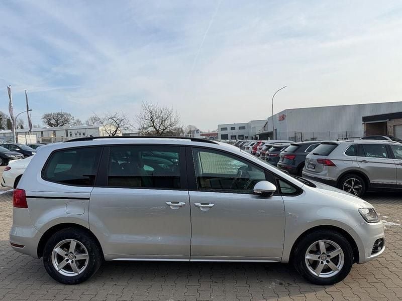 Gebraucht Seat Alhambra Style 140 PS (102 kW) 2012 Silber Van / Kleinbus