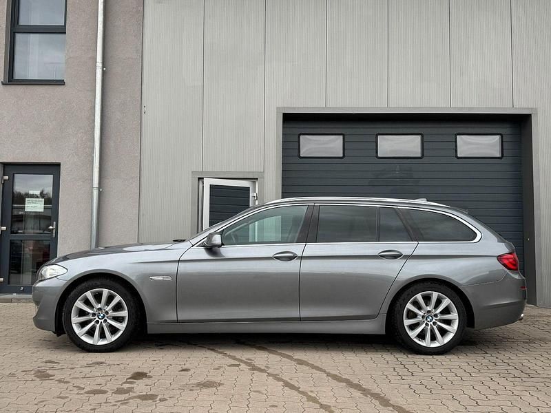 Gebraucht BMW 520 184 PS (135 kW) 2012 Grau Kombi