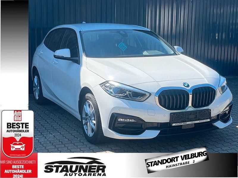 Alpinweißuni Gebraucht 2023 BMW 118 Sport Line Kleinwagen | 23.200 € (Guter Preis) - Bild 1/4