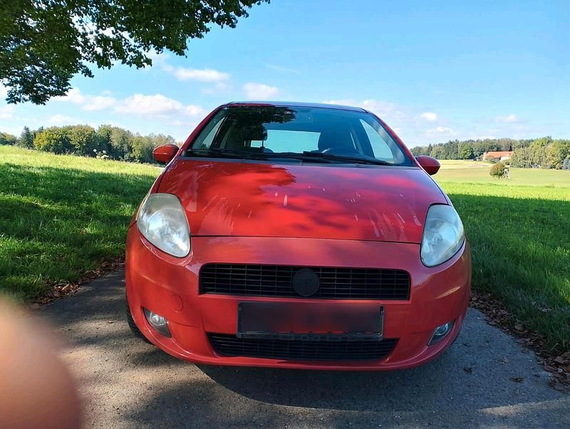 Rot Gebraucht 2007 Fiat Punto Kleinwagen | 1.200 € (Guter Preis) - Bild 1/4