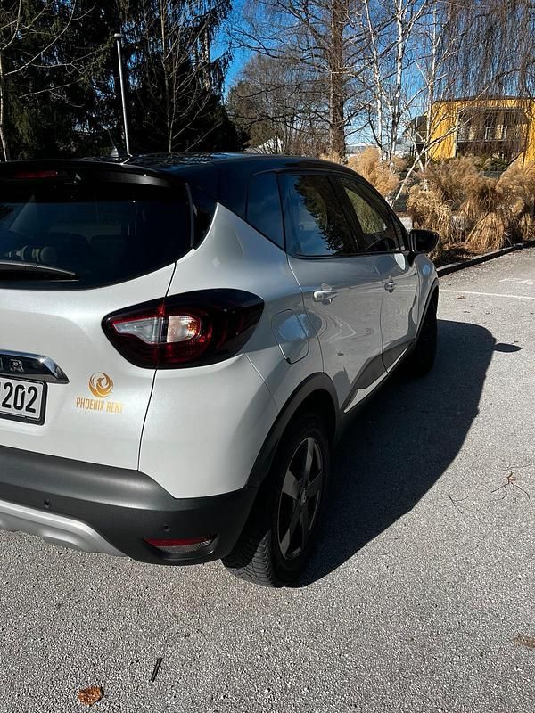 Gebraucht Renault Captur 150 PS (110 kW) 2019 Weiß SUV