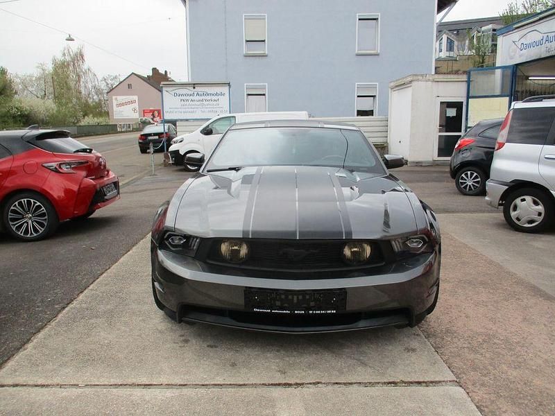 Gebraucht Ford Mustang GT 417 PS (306 kW) 2011 Grau Coupé