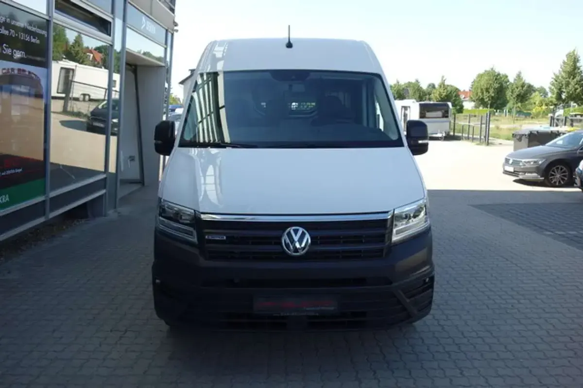 Gebraucht VW Crafter 177 PS (130 kW) 2021 Candyweiß Van