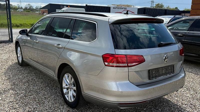 Gebraucht VW Passat Comfortline 150 PS (110 kW) 2016 Silber Kombi