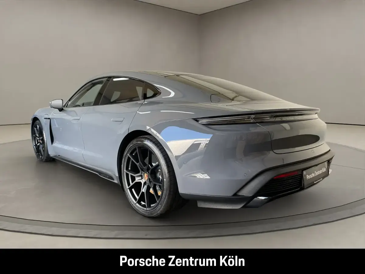Gebraucht Porsche Taycan GTS 514 kW (700 PS) 2026 Grau Limousine