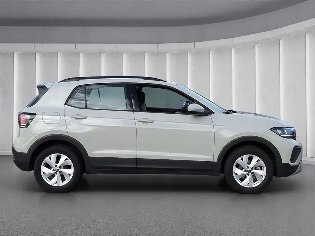 Gebraucht VW T-Cross Life 95 PS (69 kW) 2024 Grau SUV