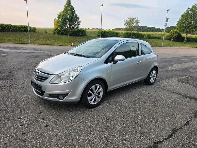 Grau Gebraucht 2008 Opel Corsa Kleinwagen | 2.499 € (Fairer Preis) - Bild 1/4