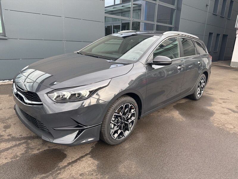 Penta metal metallic Neu 2025 Kia Ceed Sportswagon Kombi | 25.447 € (Fairer Preis) - Bild 1/4
