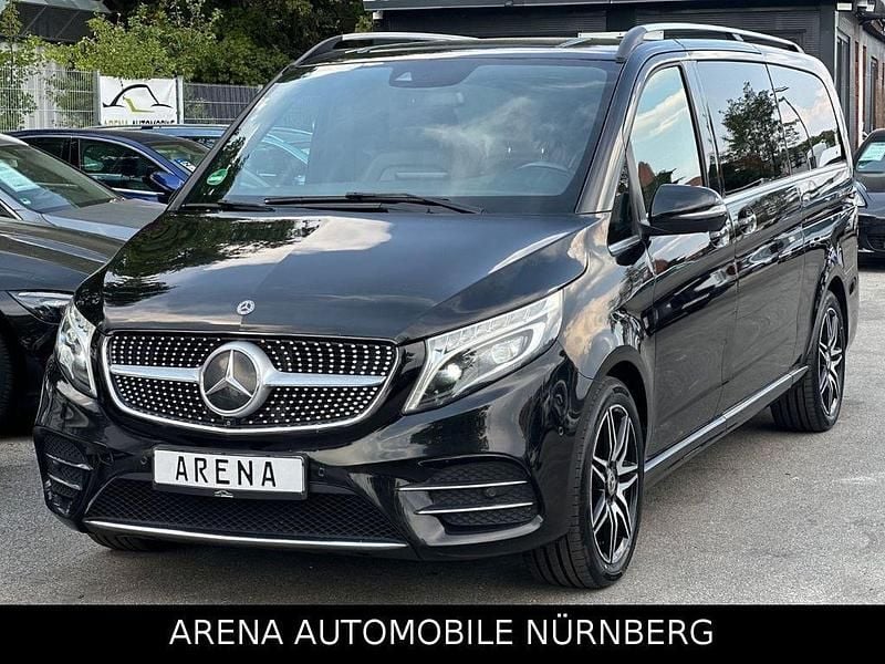 Obsidianschwarz Gebraucht 2019 Mercedes V300 Exclusive Van / Kleinbus | 39.999 € (Superpreis) - Bild 1/4