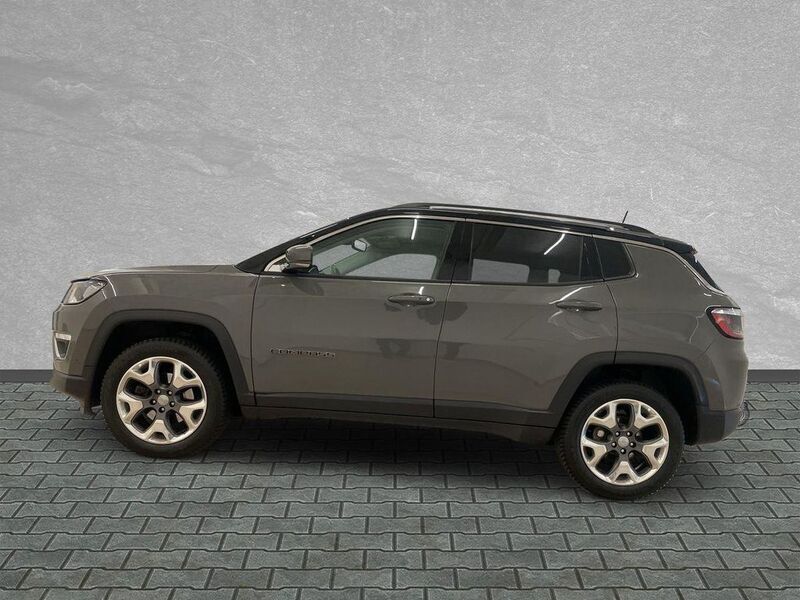 Gebraucht Jeep Compass Limited 140 PS (102 kW) 2020 Sting gray SUV
