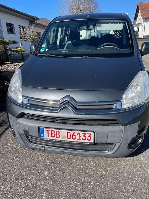 Gebraucht Citroën Berlingo 92 PS (67 kW) 2013 Grau Van / Kleinbus