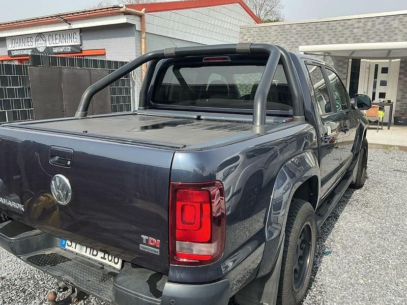 Second-hand VW Amarok 2016 Albastru Pickup