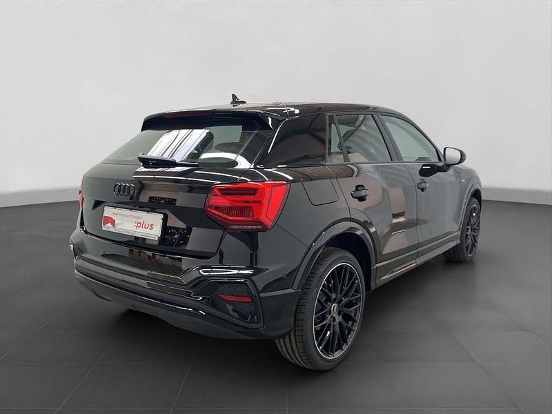 Gebraucht Audi Q2 S-Line 150 PS (110 kW) 2025 Grau SUV