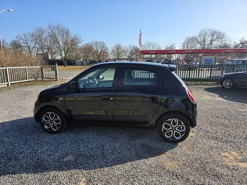 Gebraucht Renault Twingo LIMITED 73 PS (53 kW) 2020 Schwarz Kleinwagen