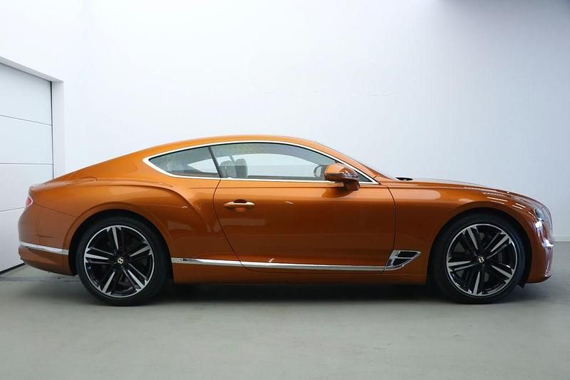Gebraucht Bentley Continental GT 551 PS (405 kW) 2019 Orange