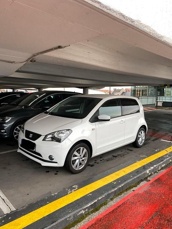 Weiß Gebraucht 2013 Seat Mii Style Kleinwagen | 2.500 € - Bild 1/4