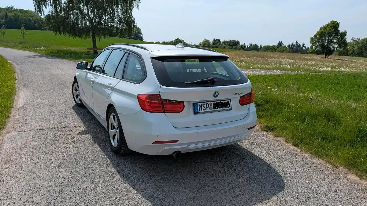Używany BMW 320 Efficient Dynamics 163 KM (119 kW) 2014 Biały Kombi