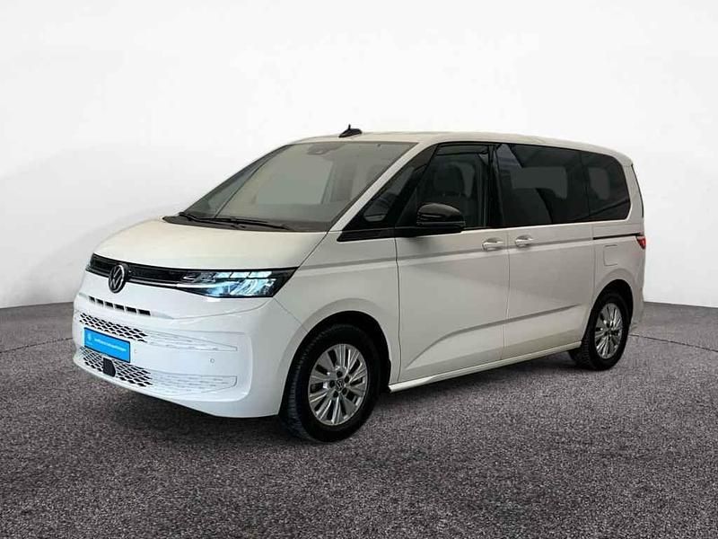 Gebraucht VW Multivan Life 150 PS (110 kW) 2025 Candyweiß Van