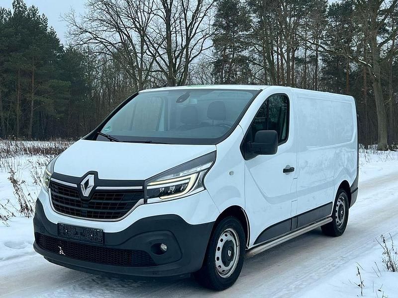 Gebraucht Renault Trafic Komfort 120 PS (88 kW) 2020 Weiß Van / Kleinbus