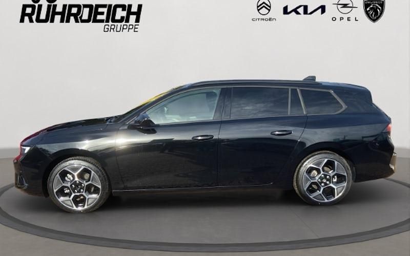 Gebraucht Opel Astra 131 PS (96 kW) 2025 Schwarz Kombi