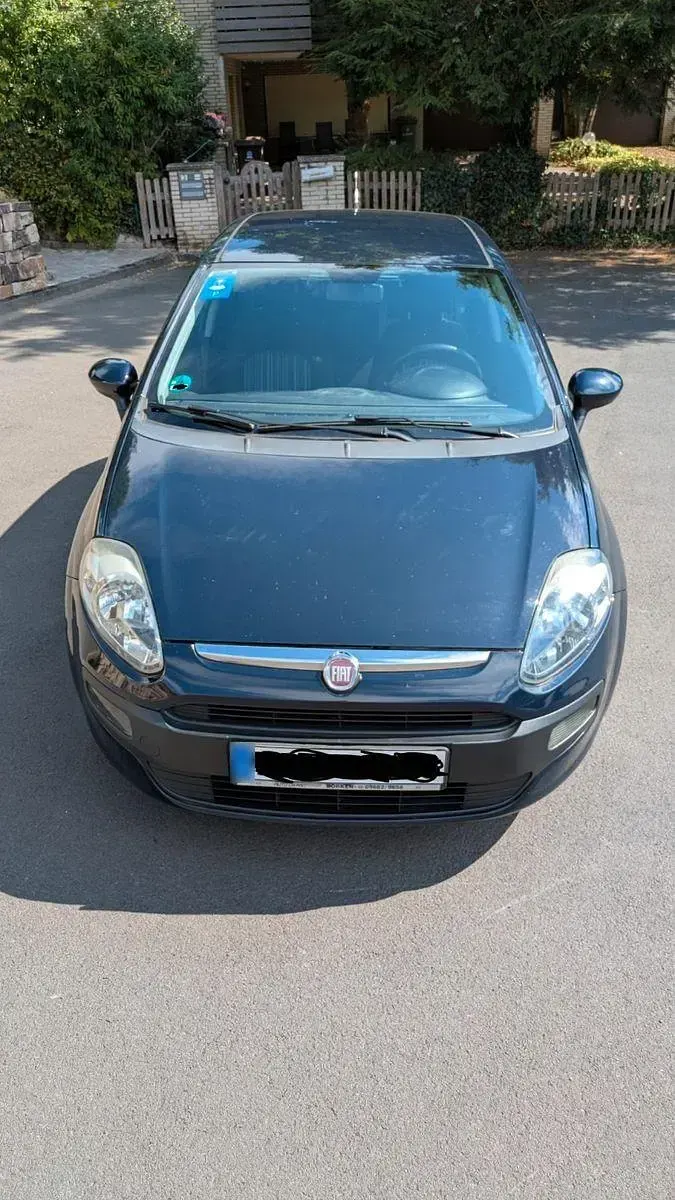 Gebraucht Fiat Punto Evo 69 PS (50 kW) 2011 Blau Kleinwagen