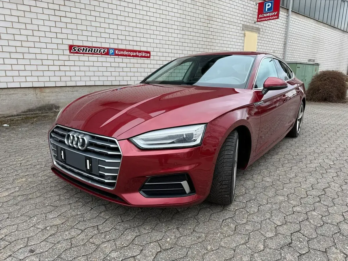 Gebraucht Audi A5 Sport 218 PS (160 kW) 2017 Matadorrot metallic Coupé