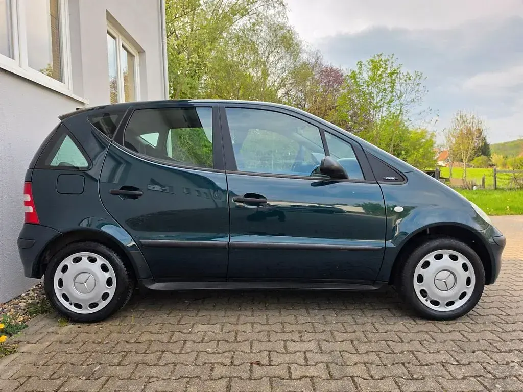 Gebraucht Mercedes A140 82 PS (60 kW) 2001 Grün Van / Kleinbus