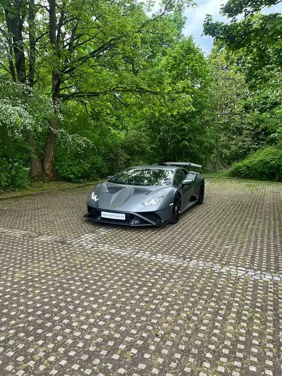 Second-hand Lamborghini Huracán 640 CP (470 kW) 2022 Gri