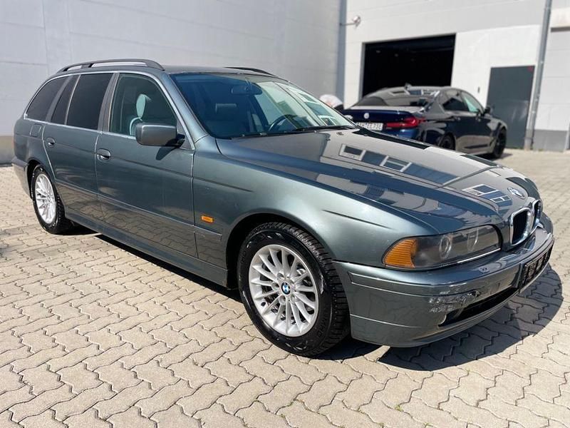 Gebraucht BMW 525 192 PS (141 kW) 2003 Grau Kombi