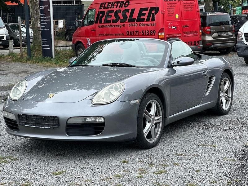 Grau Gebraucht 2006 Porsche Boxster Basis Cabrio | 17.490 € (Fairer Preis) - Bild 1/4