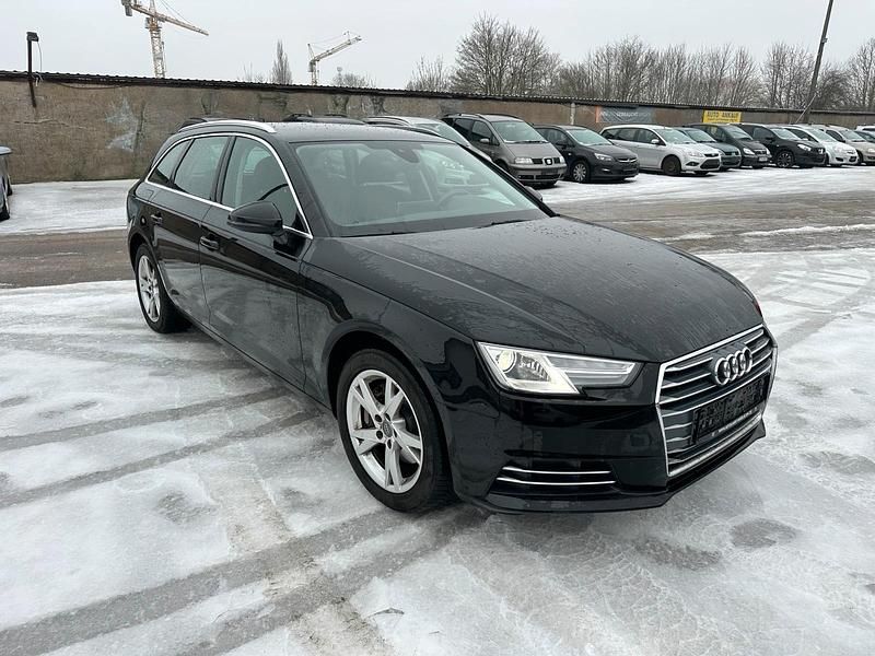 Gebraucht Audi A4 190 PS (139 kW) 2018 Schwarz Kombi