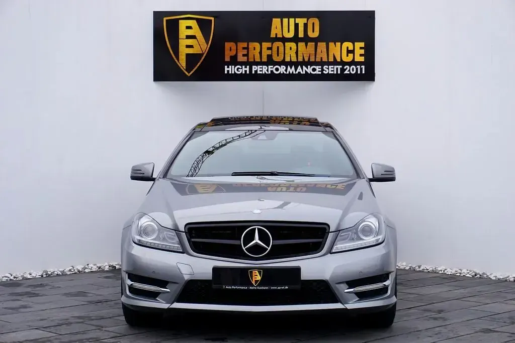 Gebraucht Mercedes C350 306 PS (225 kW) 2011 Grau Coupé
