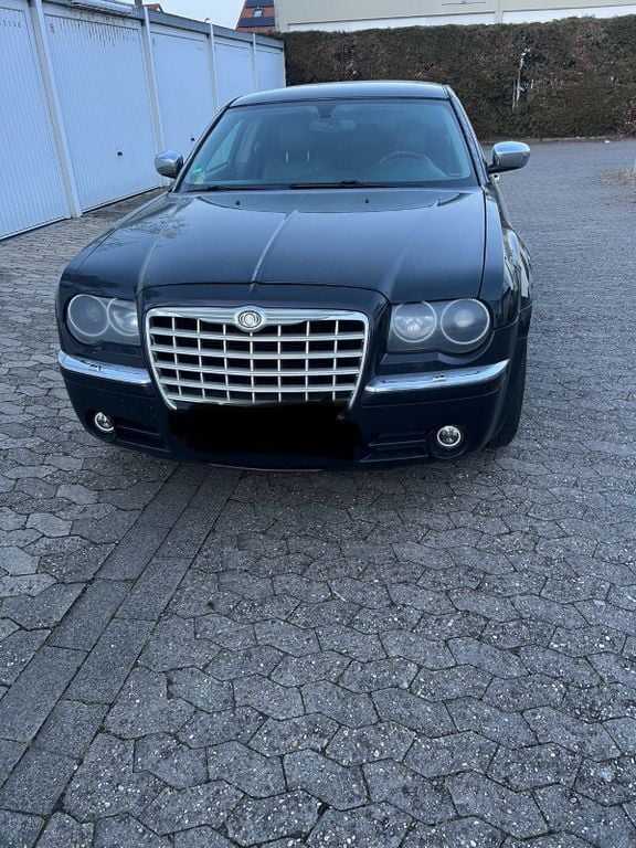 Schwarz Gebraucht 2005 Chrysler 300C Limousine | 3.300 € (Superpreis) - Bild 1/4