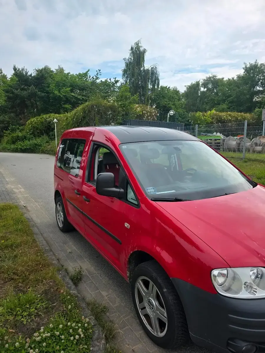 Gebraucht VW Caddy 80 PS (58 kW) 2009 Rot Van / Kleinbus