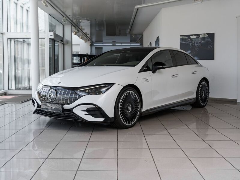 Weiß Gebraucht 2022 Mercedes EQE AMG 53 AMG Limousine | 90.202 € - Bild 1/4