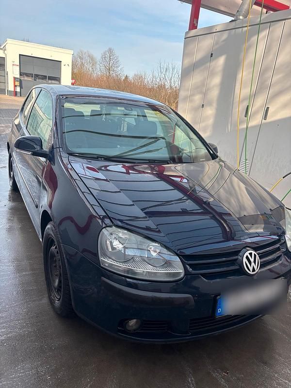 Gebraucht VW Golf V 2004 Blau Kleinwagen