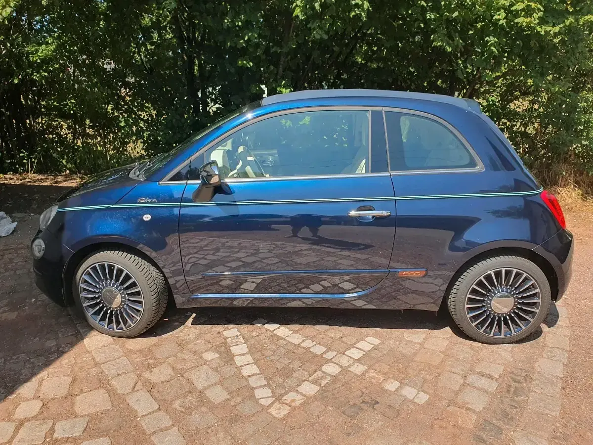 Gebraucht Fiat 500 Riva 105 PS (77 kW) 2017 Blau Cabrio