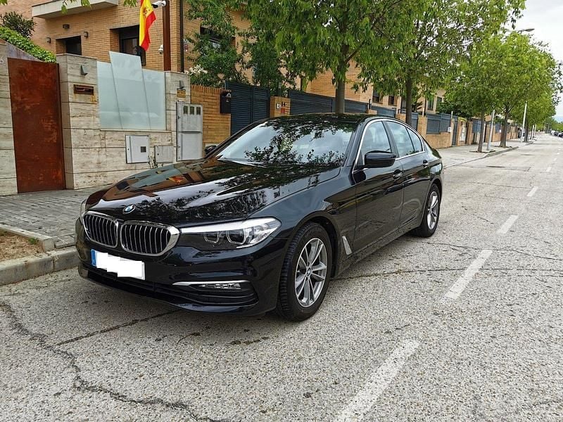Gebraucht BMW 520 190 PS (139 kW) 2017 Schwarz Limousine