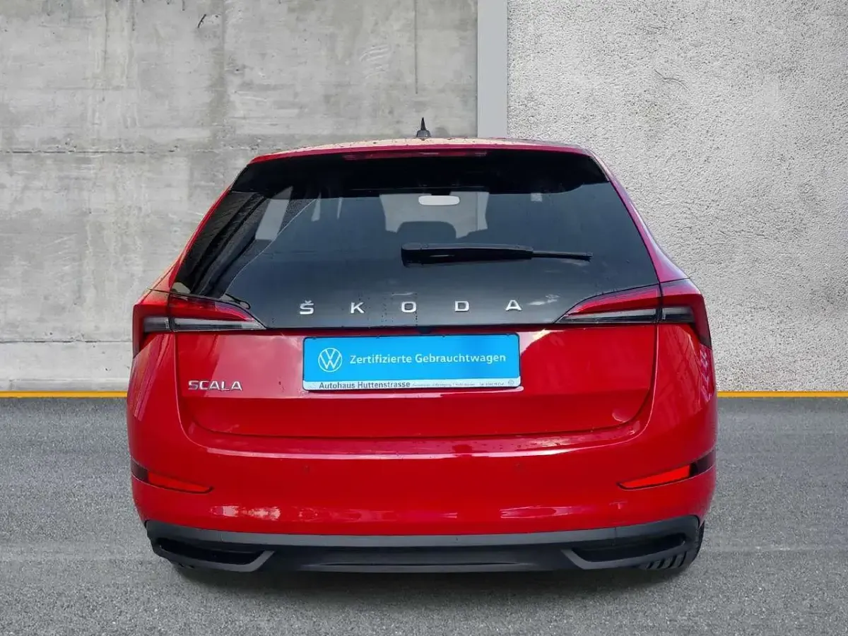 Gebraucht Skoda Scala Clever 150 PS (110 kW) 2021 Außenfarbe: Kleinwagen