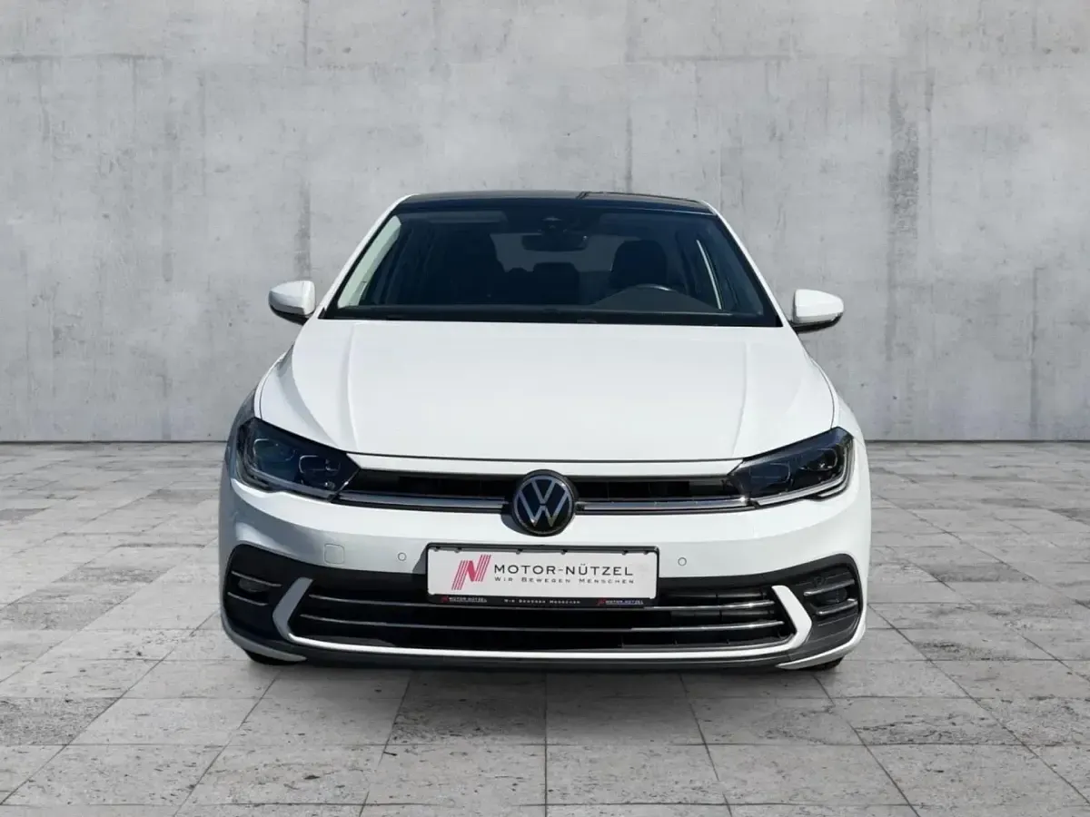 Gebraucht VW Polo Style 95 PS (69 kW) 2023 Weiß Kleinwagen