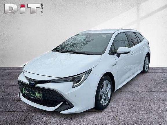 Gebraucht Toyota Corolla Team 184 PS (135 kW) 2021 Schneeweiß Kombi