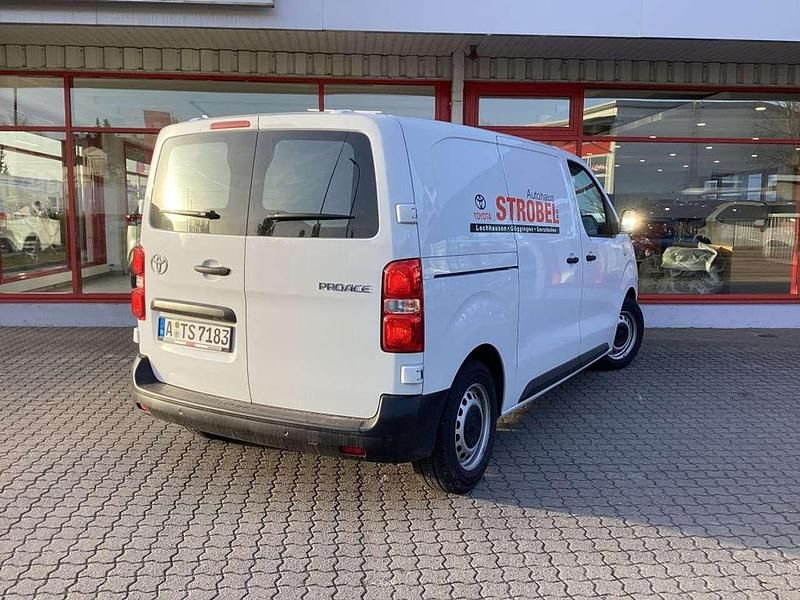 Gebraucht Toyota Proace 120 PS (88 kW) 2025 Icy white Van / Kleinbus