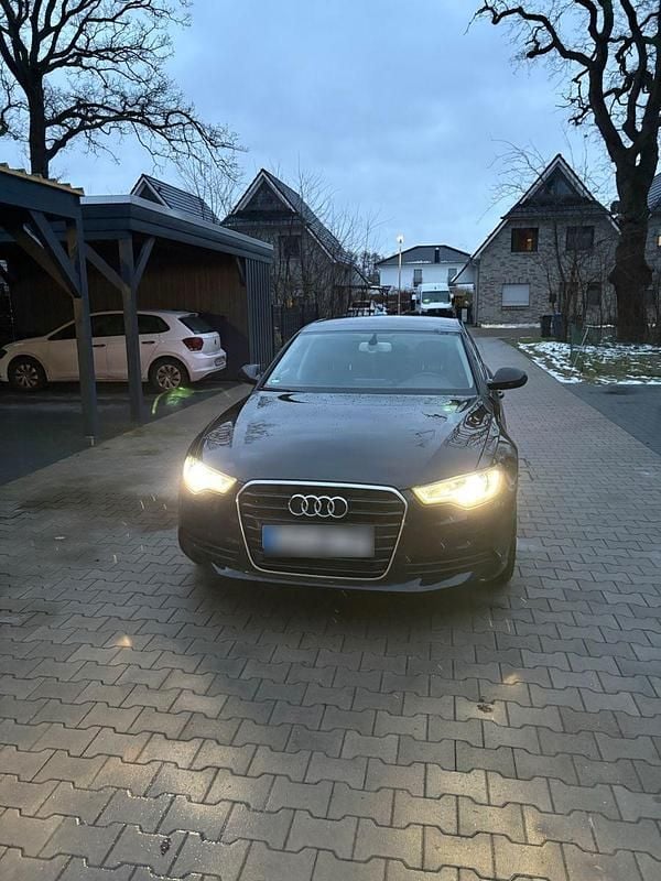 Gebraucht Audi A6 Ambiente 204 PS (150 kW) 2012 Schwarz Limousine