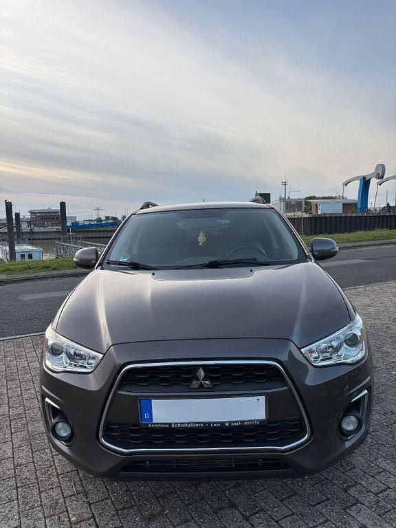 Gebraucht Mitsubishi ASX Top 150 PS (110 kW) 2014 Braun SUV