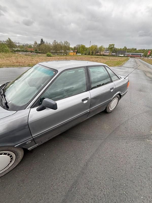 Second-hand Audi 80 90 CP (66 kW) 1990 Maro Berlinǎ